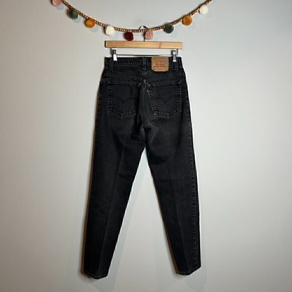 Vintage 1995 Levi's 550 Relaxed Fit Tapered Leg black denim jeans - Picture 5 of 7